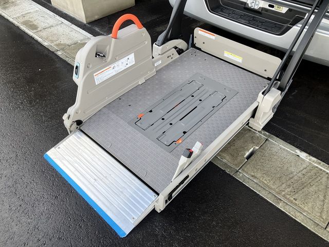 NISSAN NV350 CARAVAN 4WD 2020 Image 31