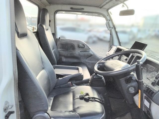 ISUZU ELF 2008 Image 31