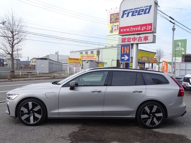 VOLVO V60 2025 Image 31