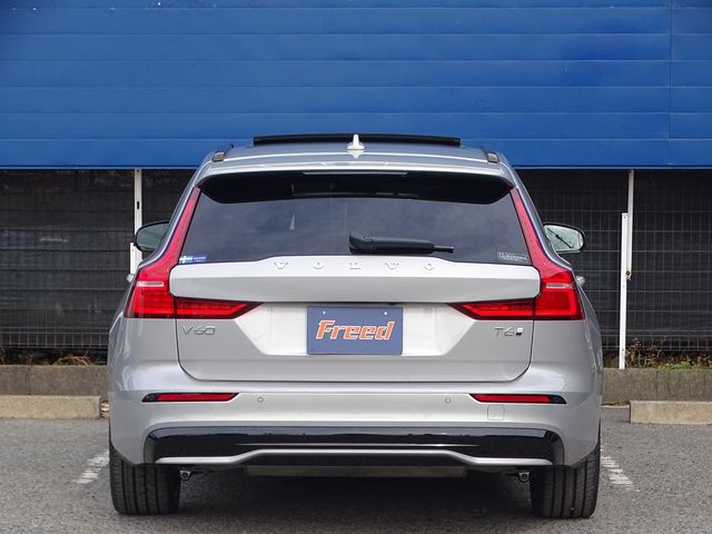 VOLVO V60 2025 Image 31