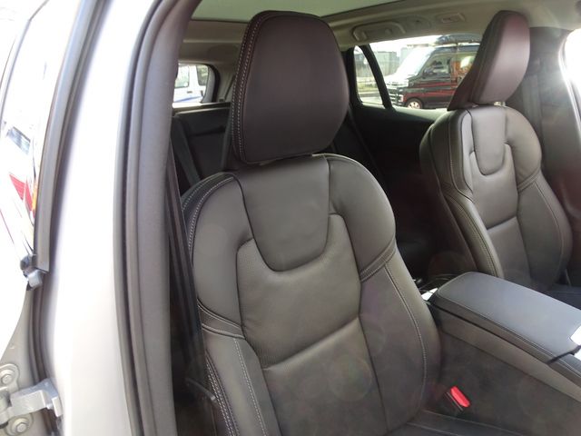 VOLVO V60 2025 Image 31