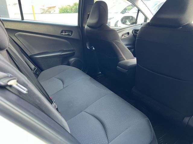 TOYOTA PRIUS 2019 Image 31
