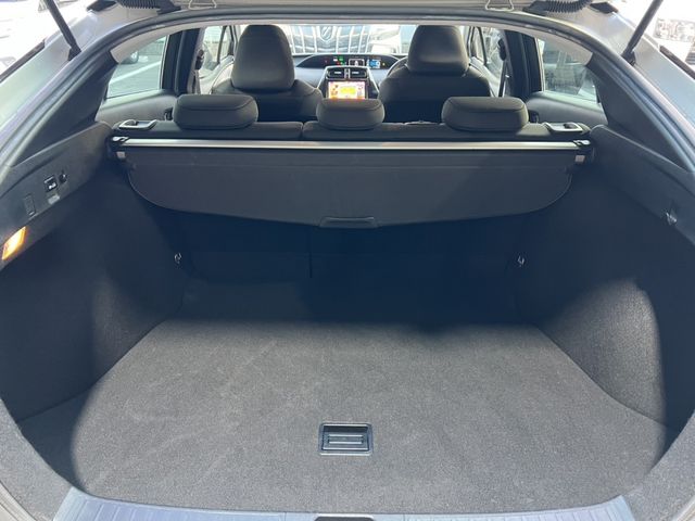 TOYOTA PRIUS 2019 Image 31