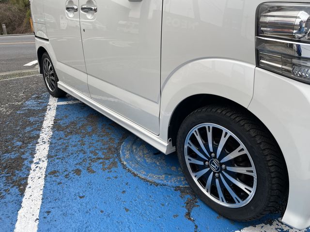 HONDA N BOX CUSTOM 2016 Image 31