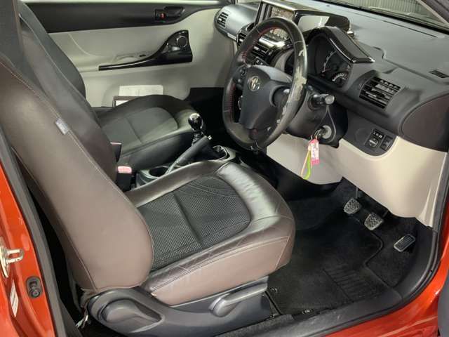 TOYOTA IQ 2013 Image 31