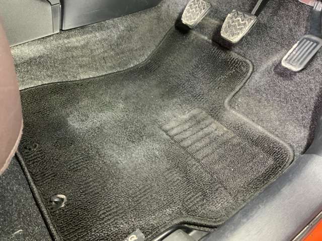 TOYOTA IQ 2013 Image 31