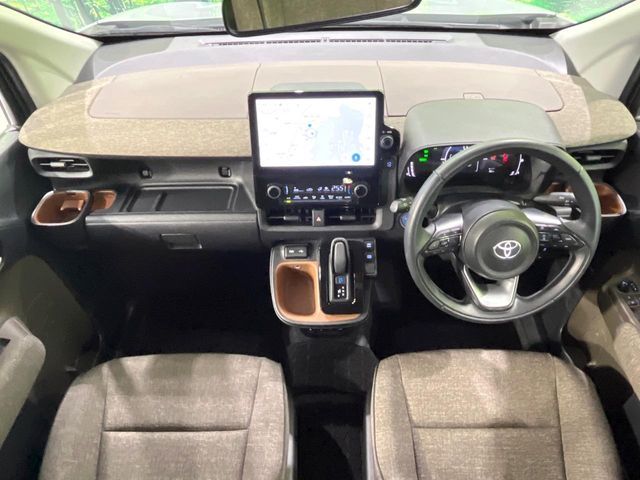 TOYOTA SIENTA HYBRID 2023 Image 31