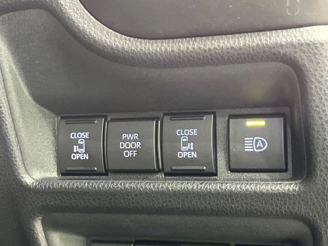 TOYOTA SIENTA HYBRID 2023 Image 31