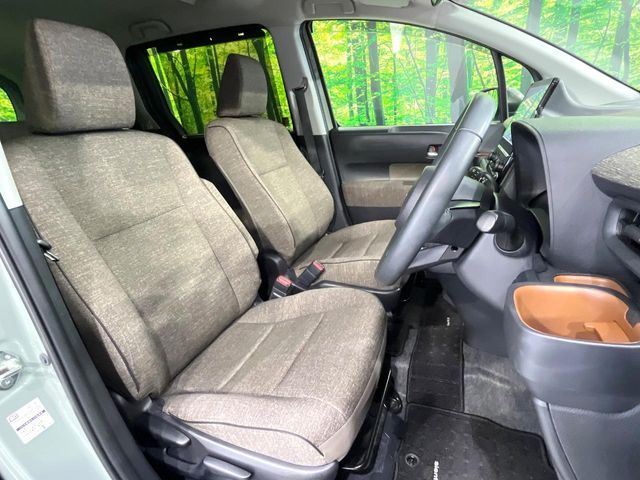 TOYOTA SIENTA HYBRID 2023 Image 31