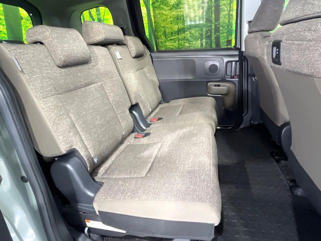 TOYOTA SIENTA HYBRID 2023 Image 31