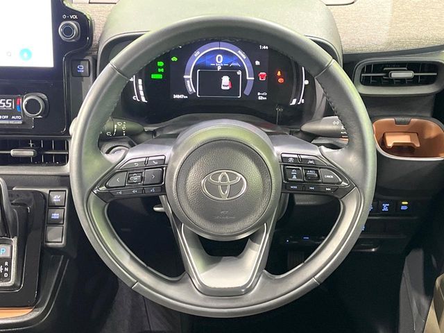 TOYOTA SIENTA HYBRID 2023 Image 31