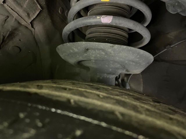 TOYOTA C-HR 2017 Image 31