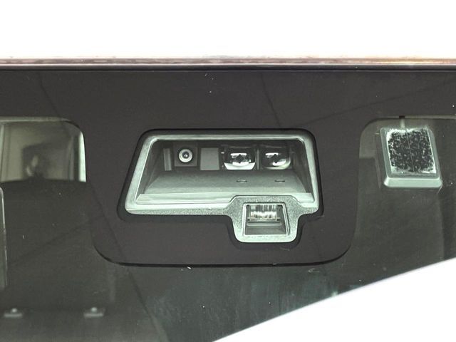 SUZUKI SPACIA 4WD 2019 Image 31