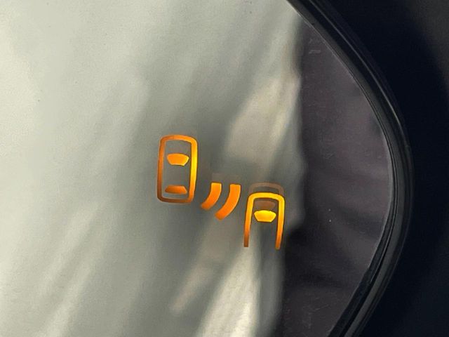 TOYOTA PRIUS 4WD 2016 Image 31