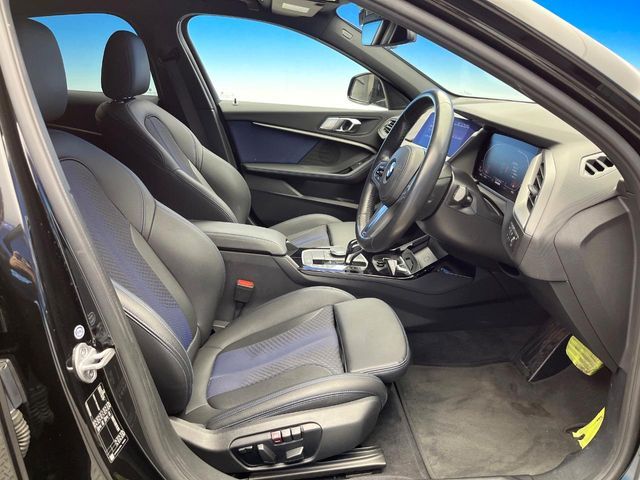 BMW 1SERIES 2019 Image 31