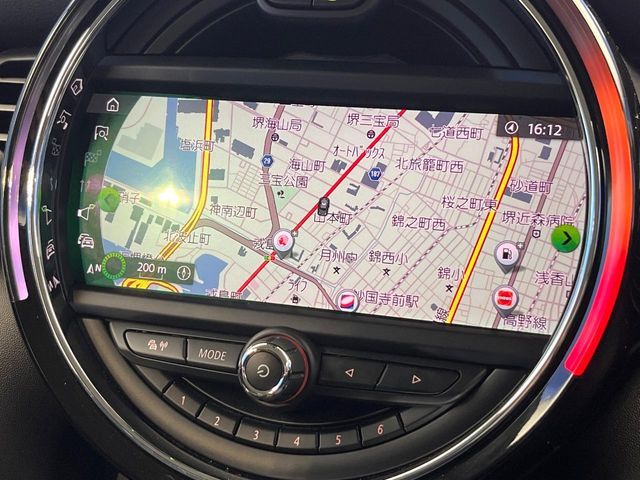 BMW MINI COOPER SD 5DOOR 2020 Image 31