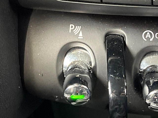 BMW MINI COOPER SD 5DOOR 2020 Image 31