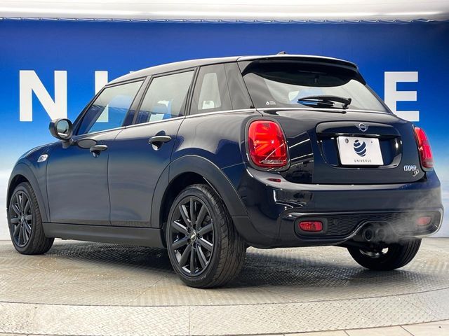 BMW MINI COOPER SD 5DOOR 2020 Image 31