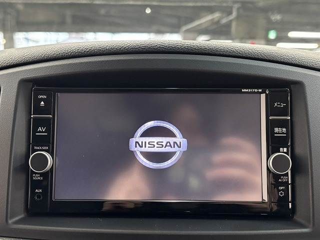 NISSAN ELGRAND 2017 Image 31