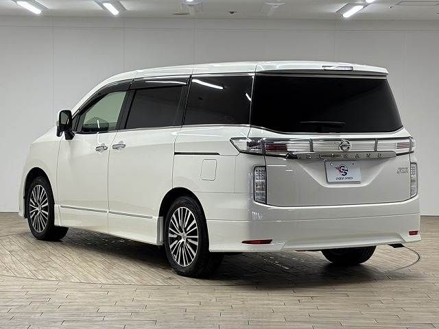 NISSAN ELGRAND 2017 Image 31