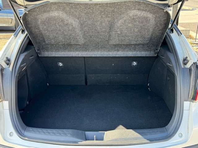 TOYOTA C-HR 2017 Image 31