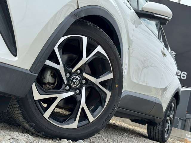 TOYOTA C-HR 2017 Image 31