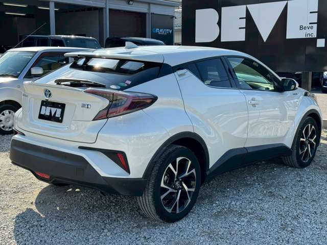 TOYOTA C-HR 2017 Image 31