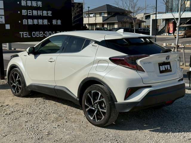 TOYOTA C-HR 2017 Image 31