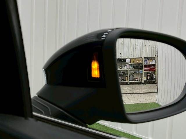 VOLKSWAGEN GOLF VARI 2023 Image 31