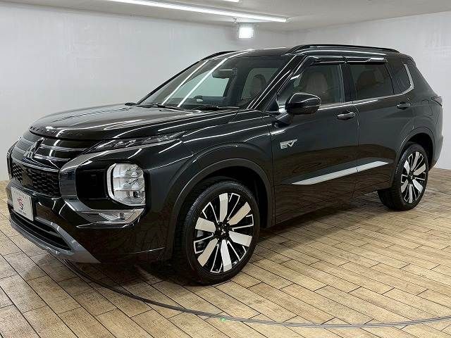 MITSUBISHI OUTLANDER PHEV 2025 Image 31