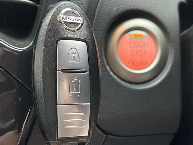 NISSAN JUKE 2011 Image 31