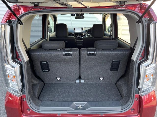 DAIHATSU MOVE CUSTOM 2017 Image 31