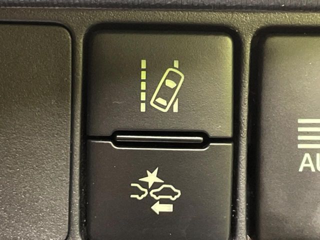 TOYOTA AQUA 2017 Image 31