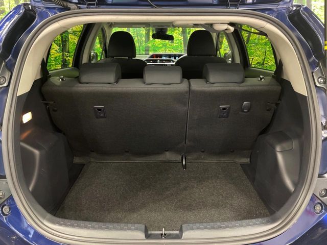 TOYOTA AQUA 2017 Image 31