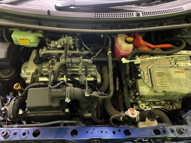 TOYOTA AQUA 2017 Image 31