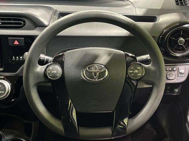 TOYOTA AQUA 2017 Image 31