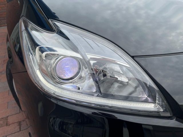 TOYOTA PRIUS 2013 Image 31