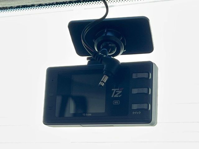 NISSAN SERENA  S-HYBRID 2013 Image 31