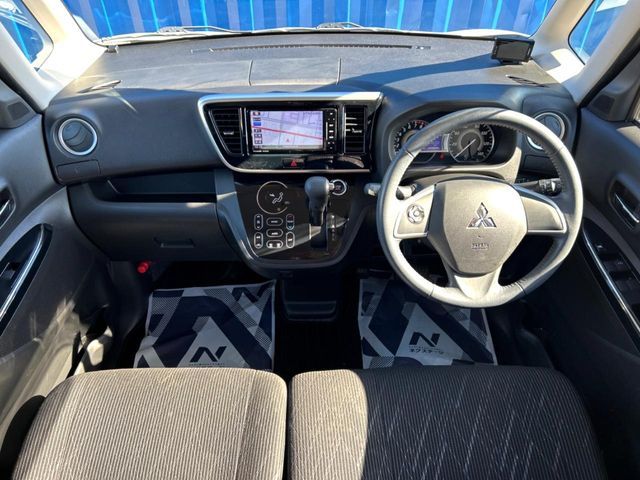 MITSUBISHI EK SPACE CUSTOM 4WD 2017 Image 31