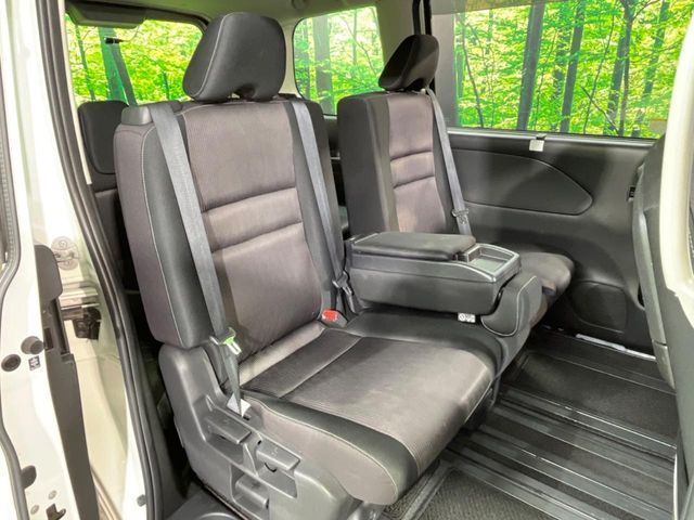 NISSAN SERENA  S-HYBRID 2017 Image 31