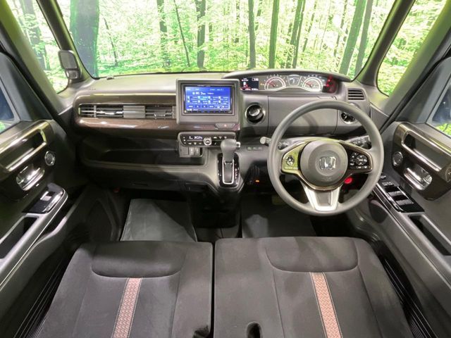 HONDA N BOX CUSTOM 2019 Image 31