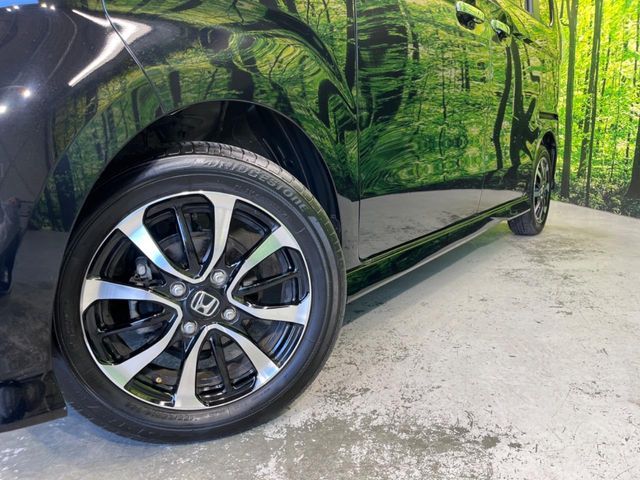 HONDA N BOX CUSTOM 2019 Image 31