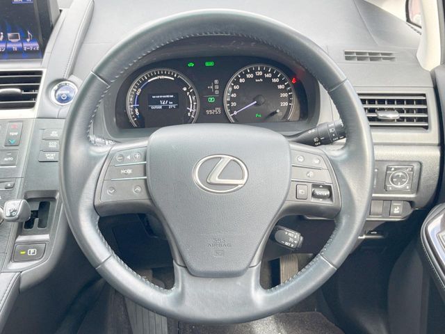 TOYOTA LEXUS HS250H 2013 Image 31