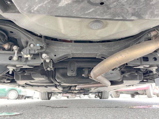 TOYOTA LEXUS HS250H 2013 Image 31