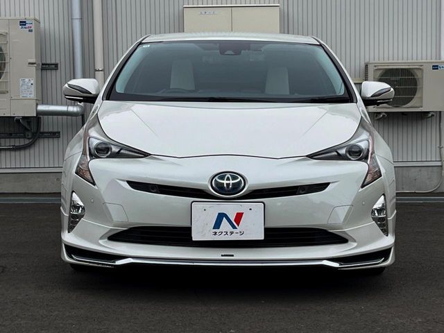 TOYOTA PRIUS 2016 Image 31