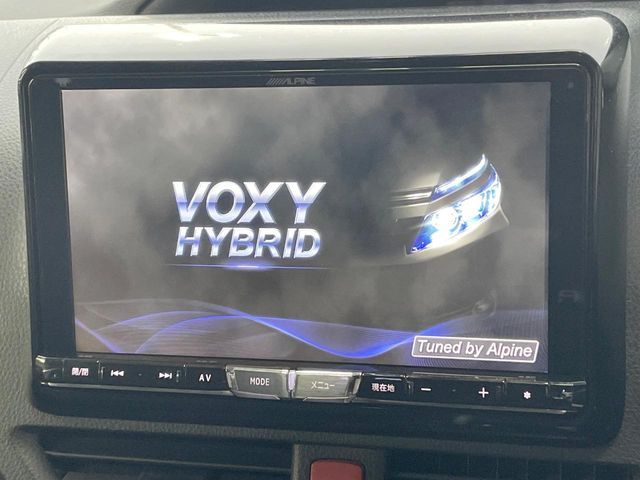 TOYOTA VOXY HYBRID 2015 Image 31