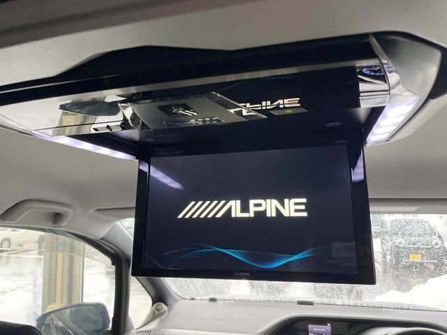 TOYOTA VOXY HYBRID 2015 Image 31