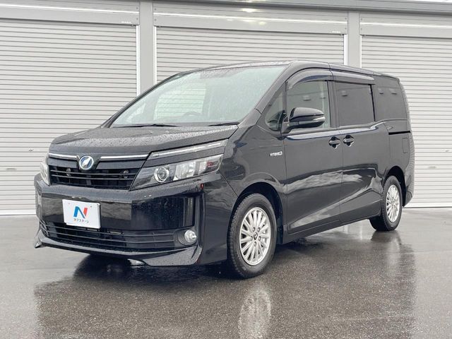 TOYOTA VOXY HYBRID 2015 Image 31