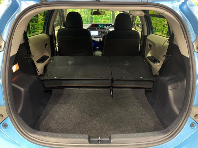 TOYOTA AQUA 2012 Image 31