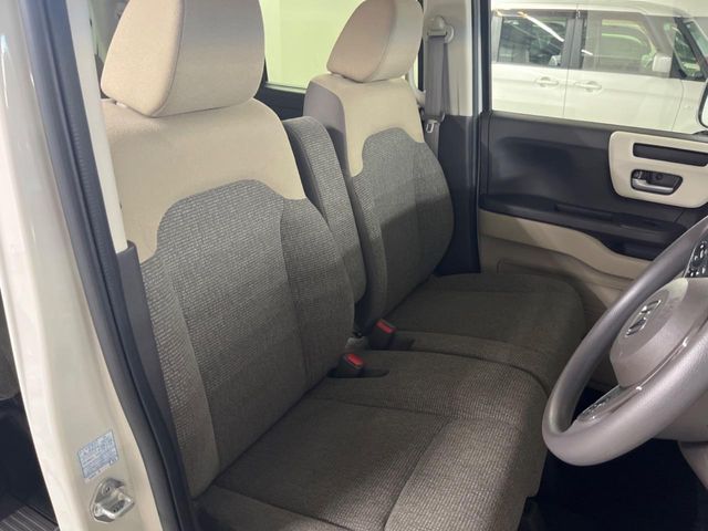 HONDA N BOX 2019 Image 31